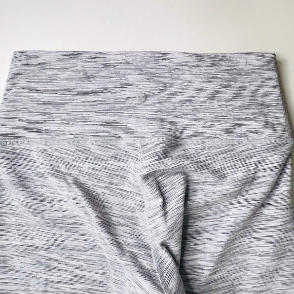 Lululemon High Times Pant Size 8 We Are From Space Ice Grey Alpine White - Picture 5 of 9